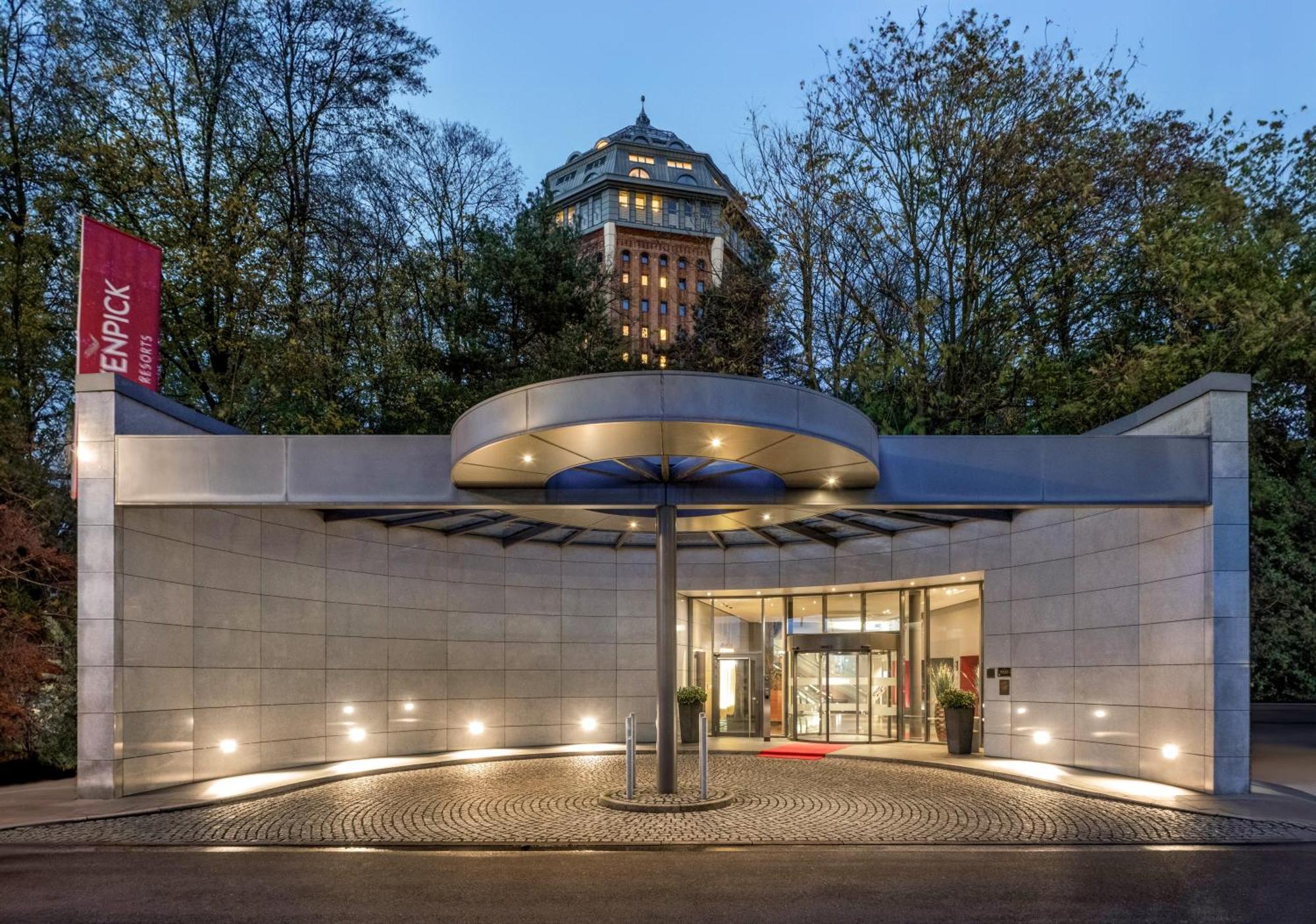 Moevenpick Hotel Hamburg City Exterior foto